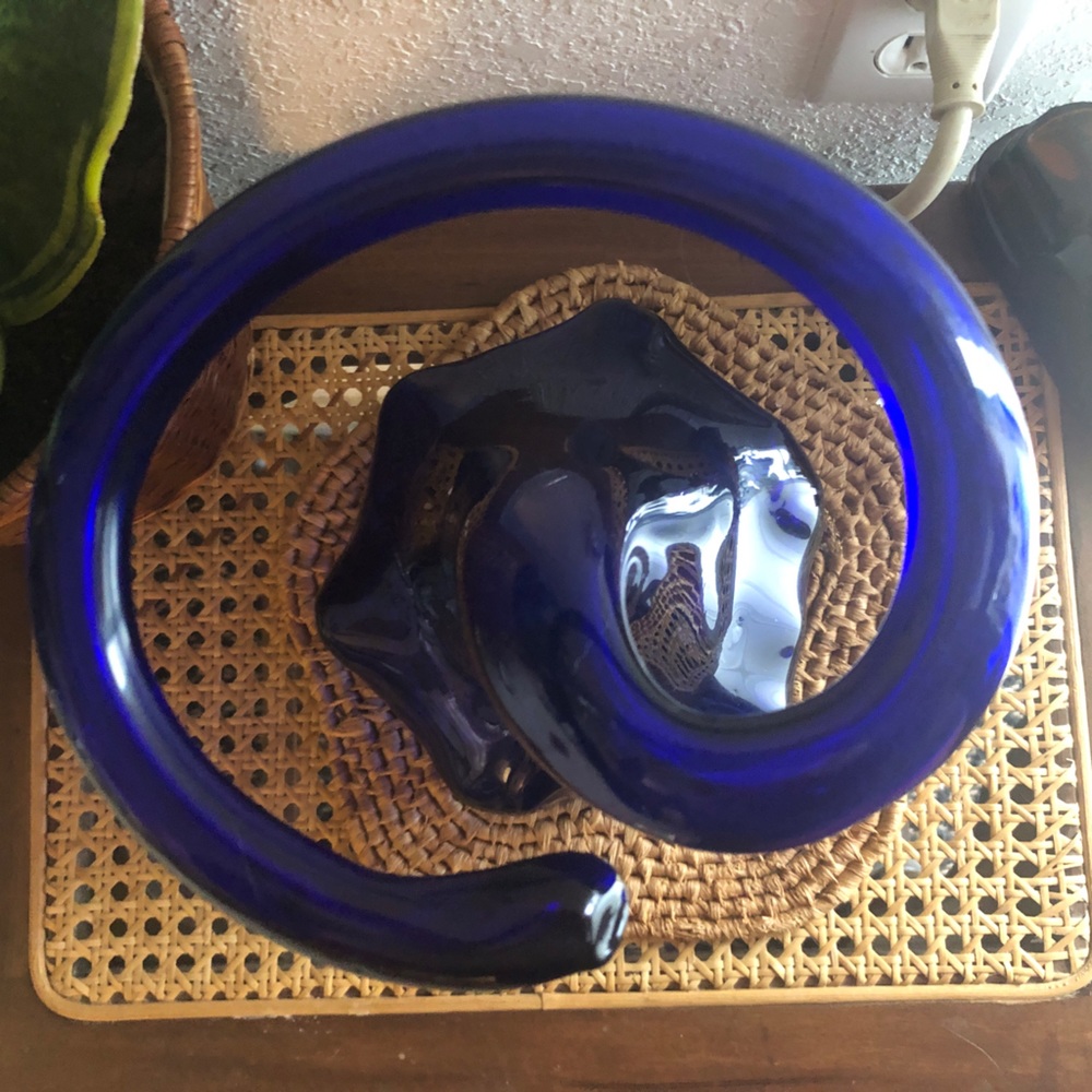 Handblown Large Flowering Cobalt Blue Coiled Vase Mid-Century Modern - Picture 9 of 14